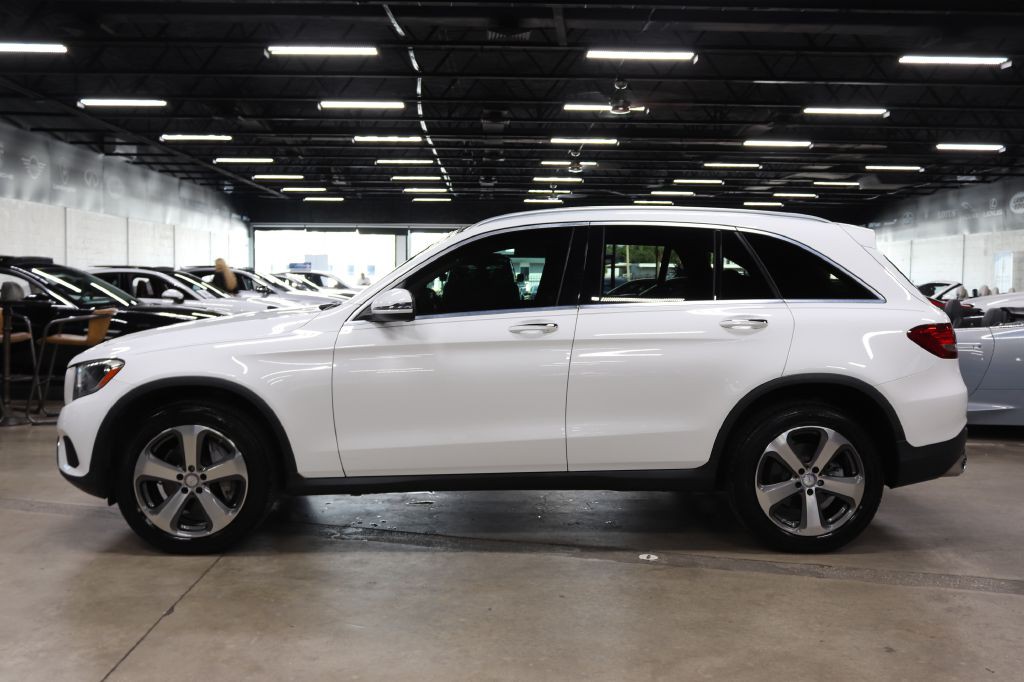 2016 Mercedes-Benz GLC-Class Image 2