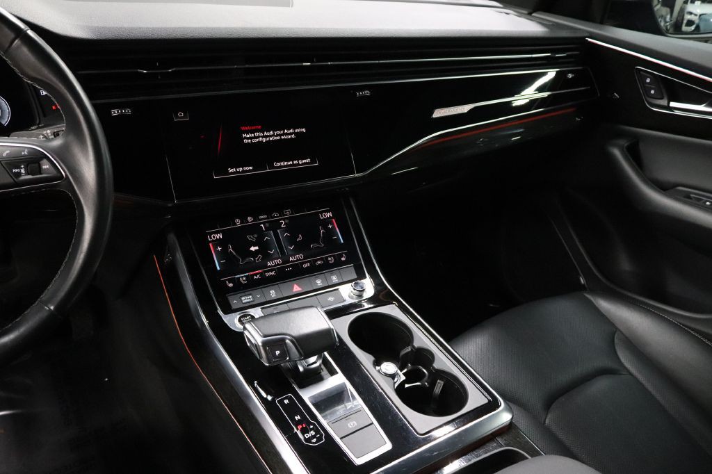 2021 Audi Q8 Image 30