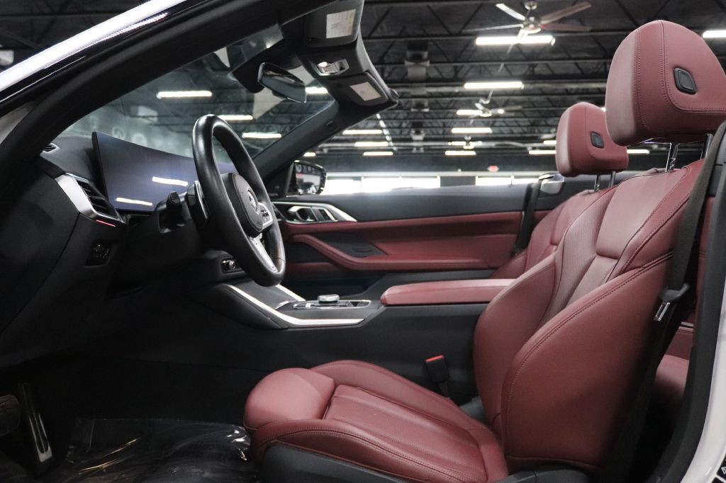 2024 BMW 4 Series Image 17