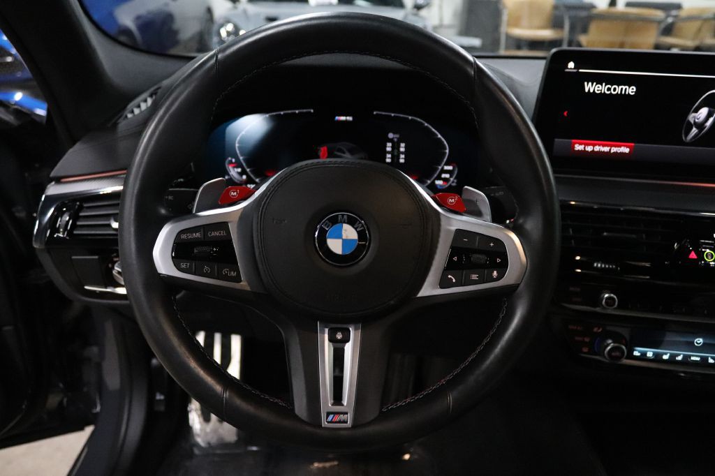 2022 BMW M5 Image 27