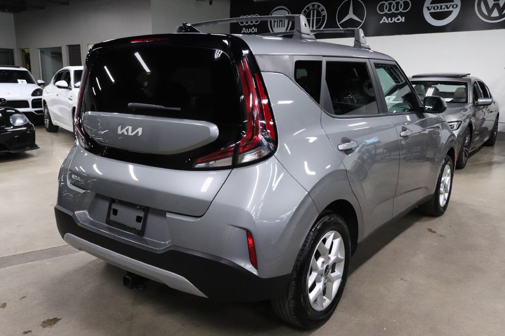 2024 Kia Soul Image 5