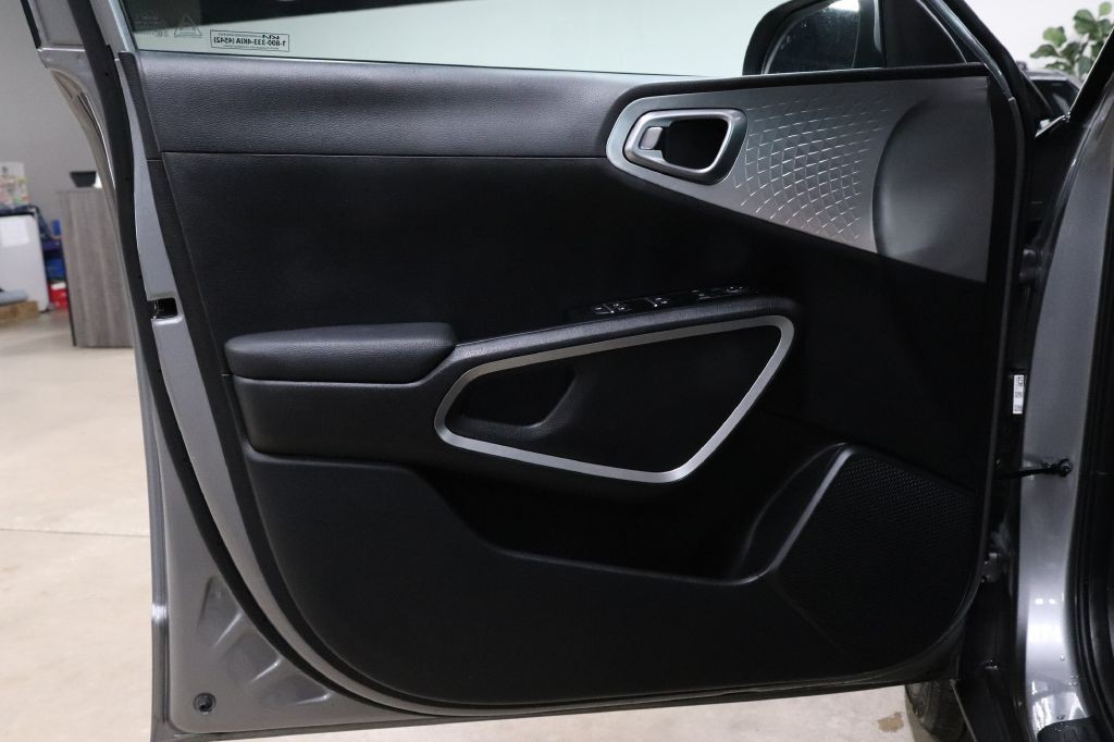 2024 Kia Soul Image 8