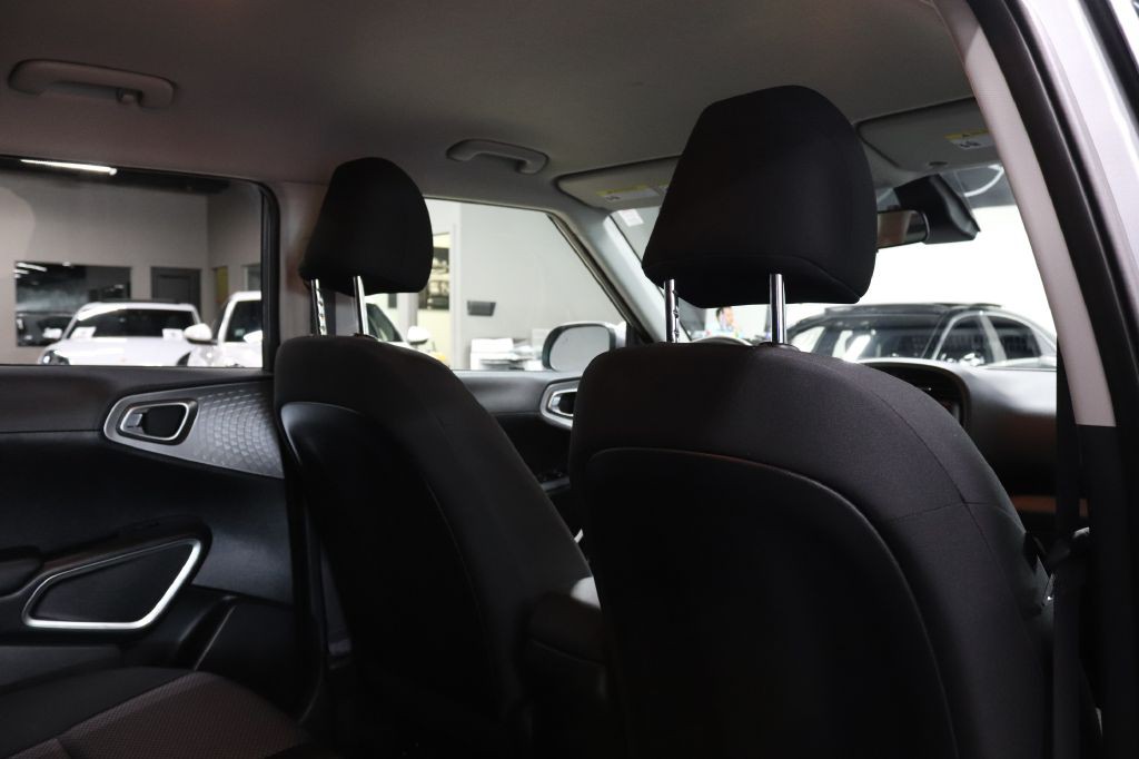 2024 Kia Soul Image 20