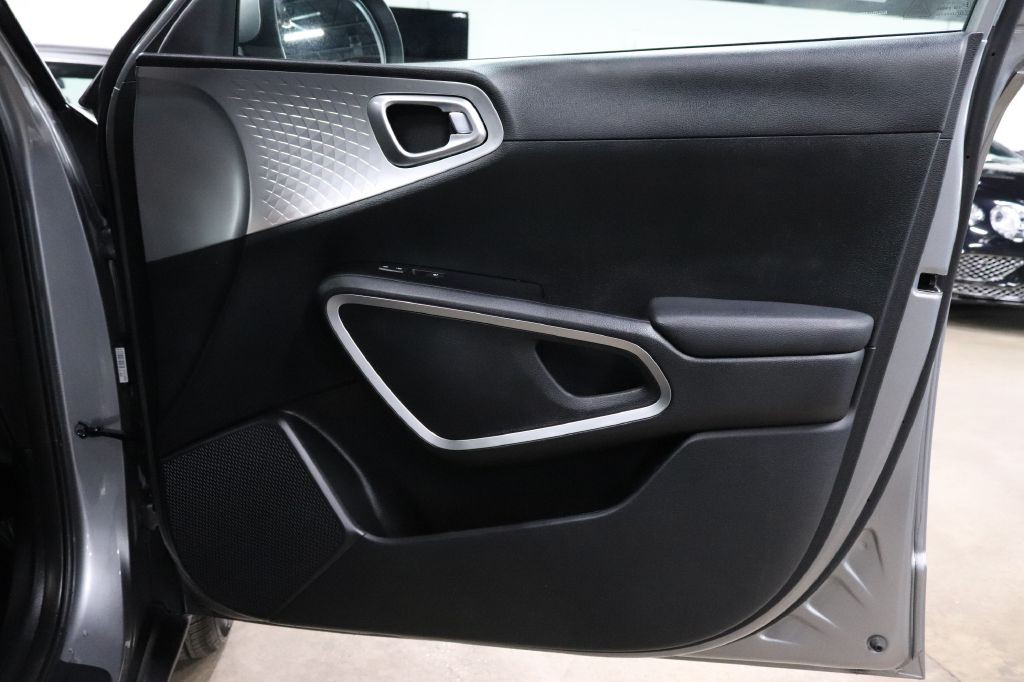 2024 Kia Soul Image 21