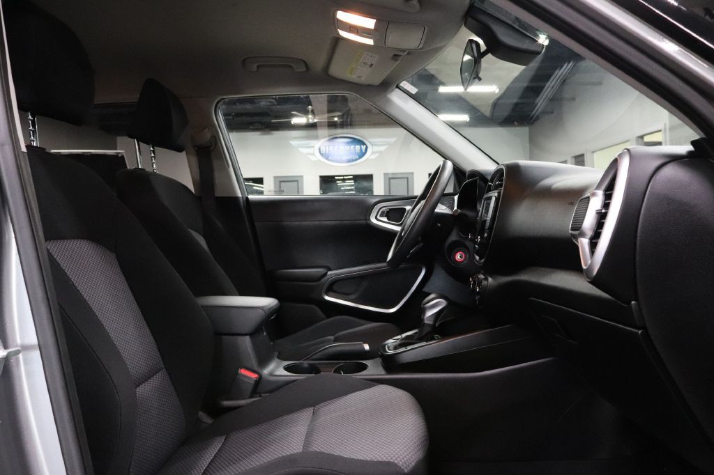 2024 Kia Soul Image 22