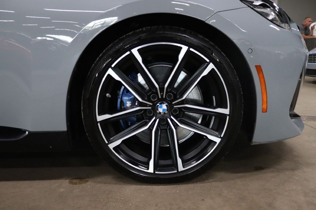 2024 BMW 2 Series Image 32