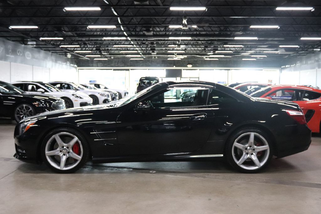 2015 Mercedes-Benz SL-Class Image 2
