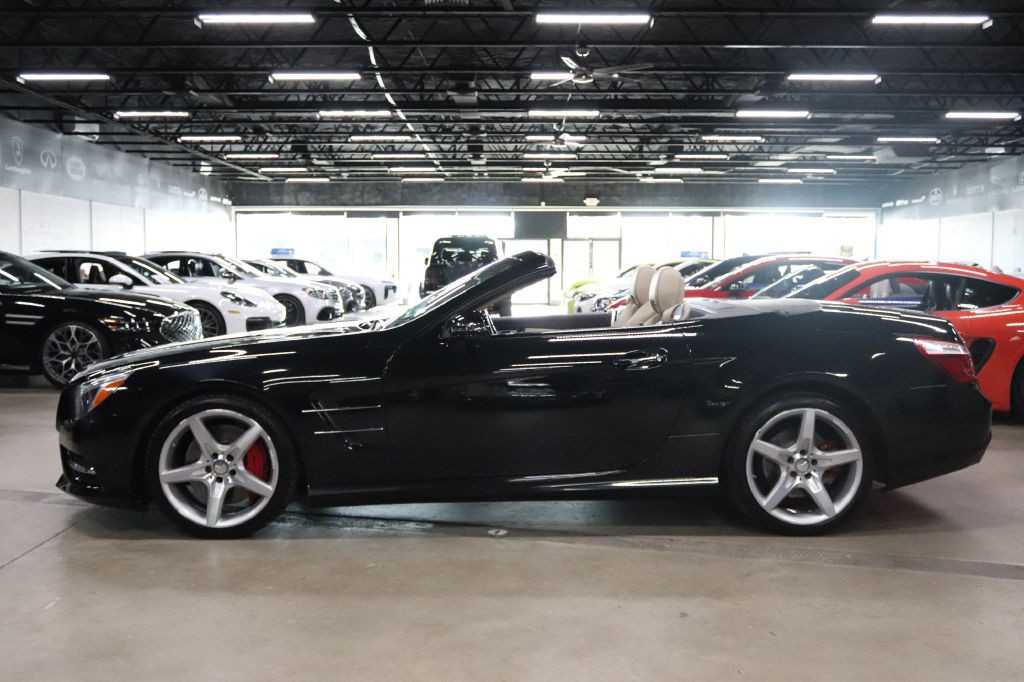 2015 Mercedes-Benz SL-Class Image 10