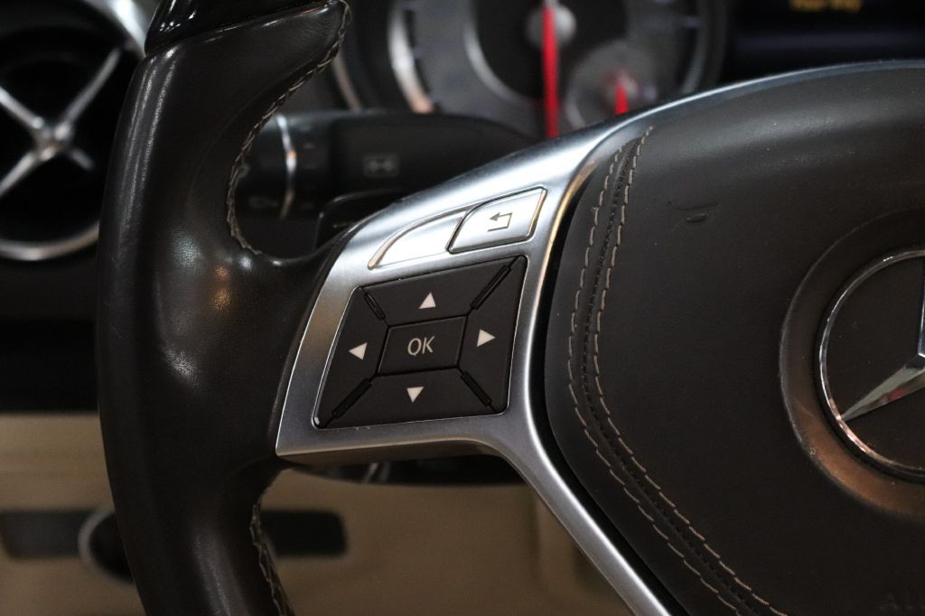 2015 Mercedes-Benz SL-Class Image 27