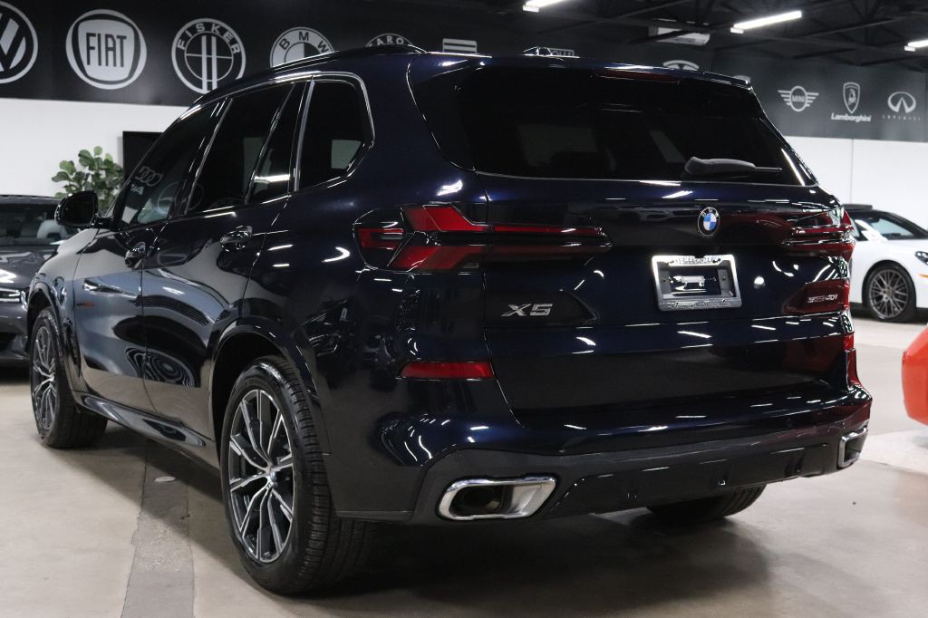 2024 BMW X5 Image 3
