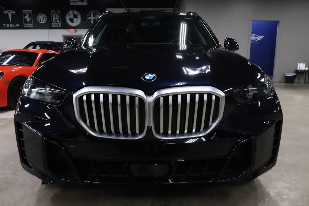 2024 BMW X5 Image 8
