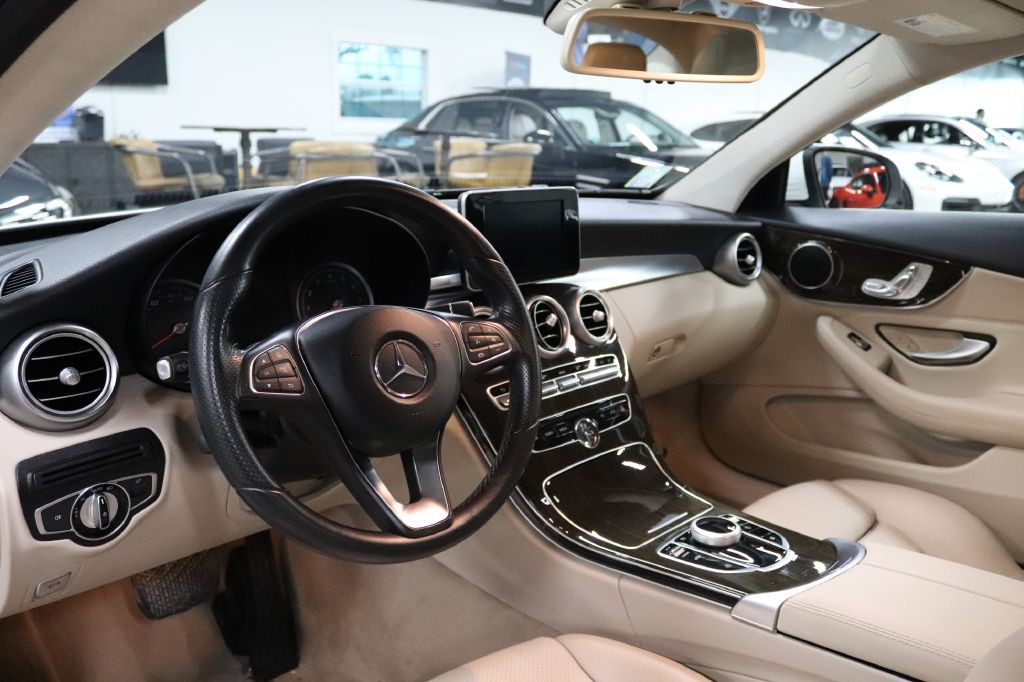 2017 Mercedes-Benz C-Class Image 12