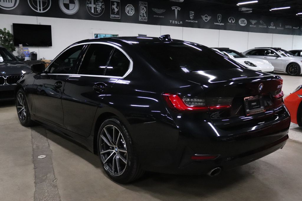 2021 BMW 3 Series Image 3