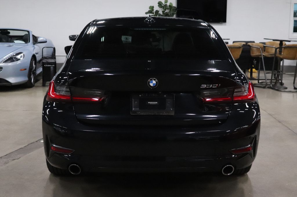 2021 BMW 3 Series Image 4