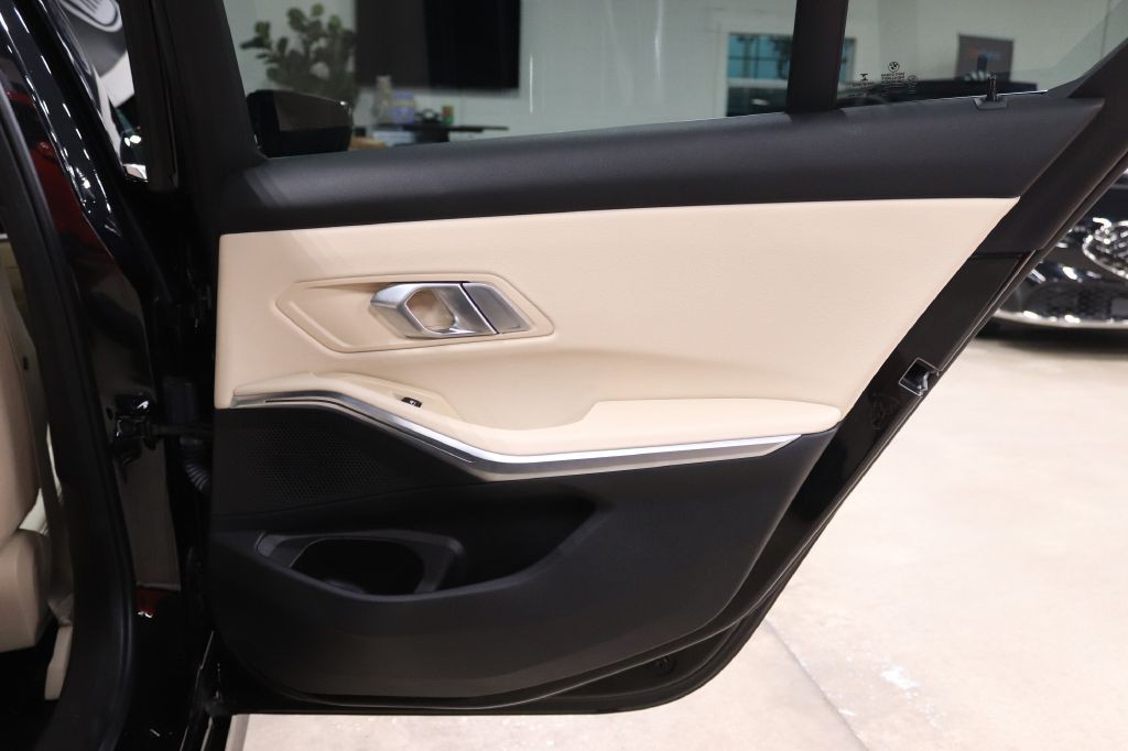 2021 BMW 3 Series Image 18
