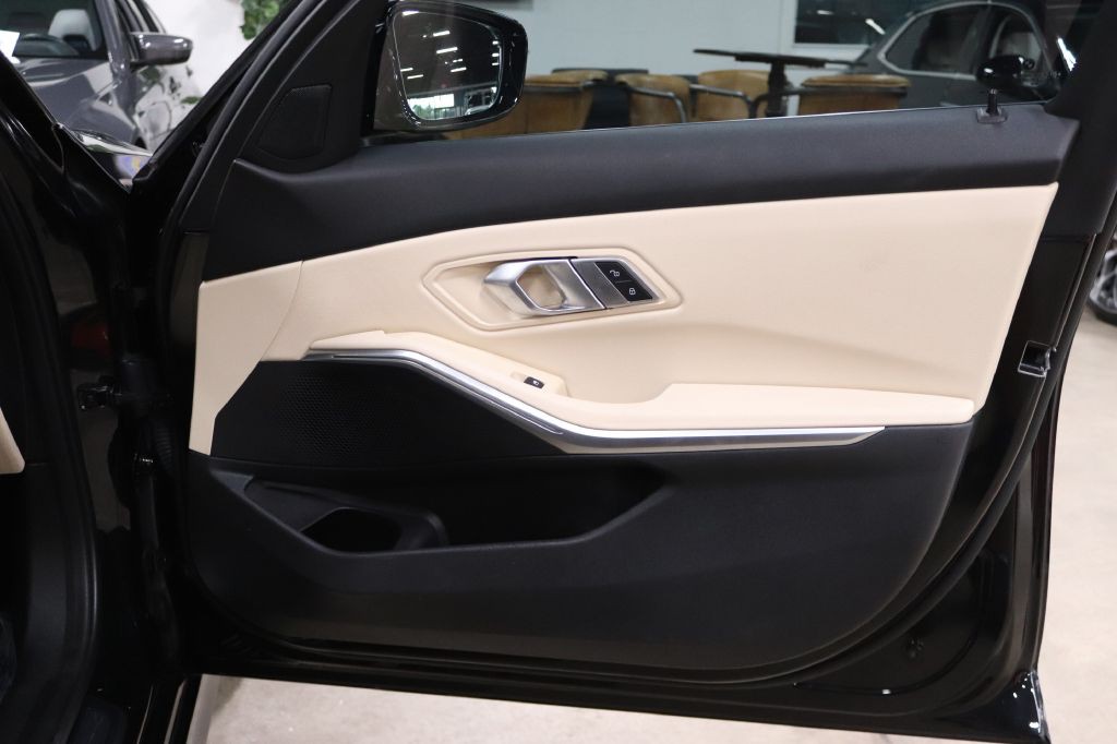 2021 BMW 3 Series Image 22