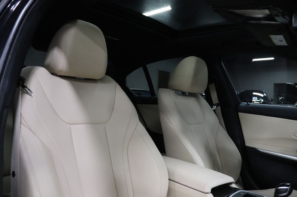 2021 BMW 3 Series Image 24