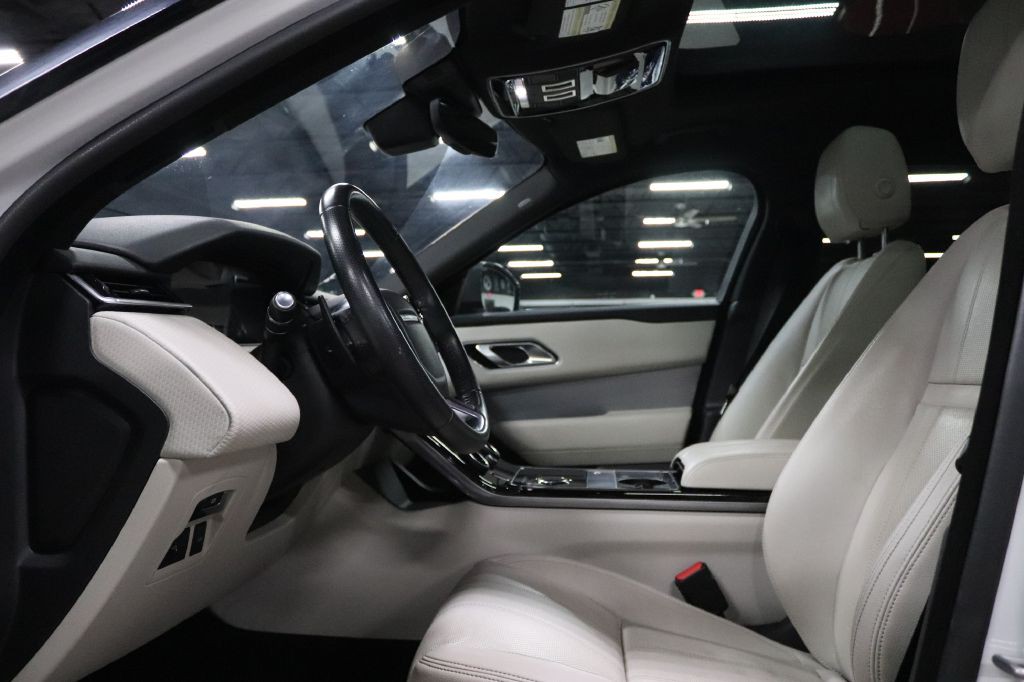 2018 Land Rover Range Rover Image 11