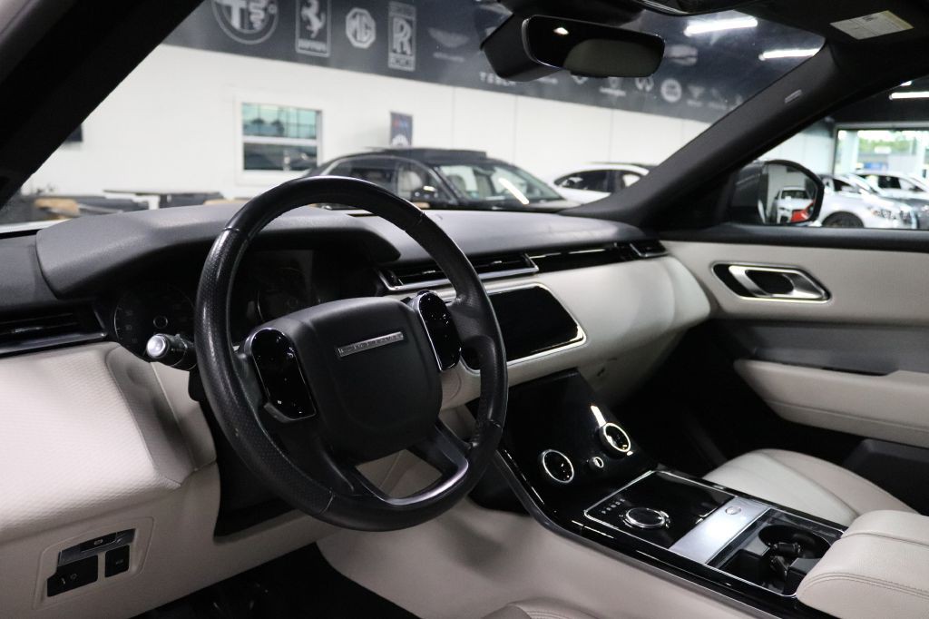 2018 Land Rover Range Rover Image 13