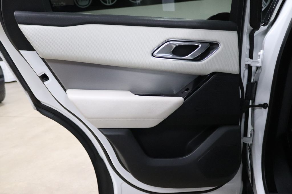 2018 Land Rover Range Rover Image 14