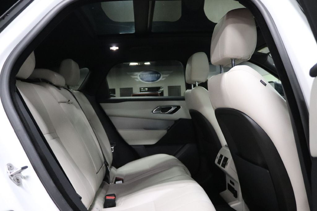2018 Land Rover Range Rover Image 19