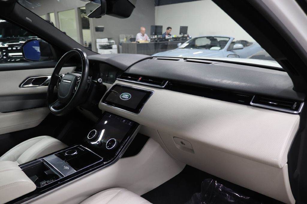 2018 Land Rover Range Rover Image 25