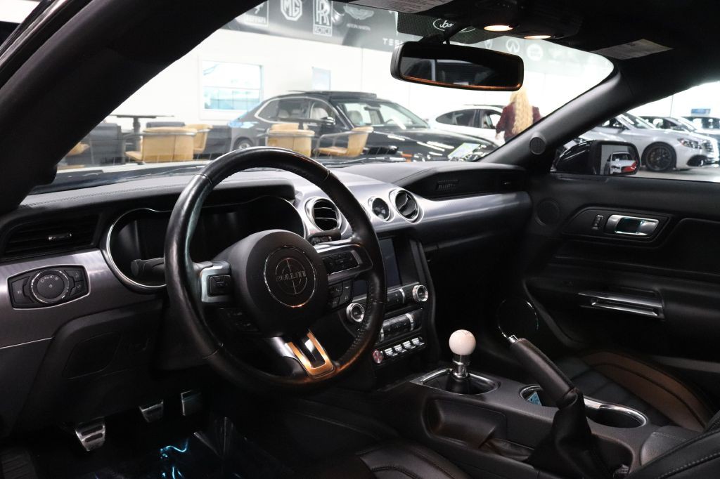 2019 Ford Mustang Image 13