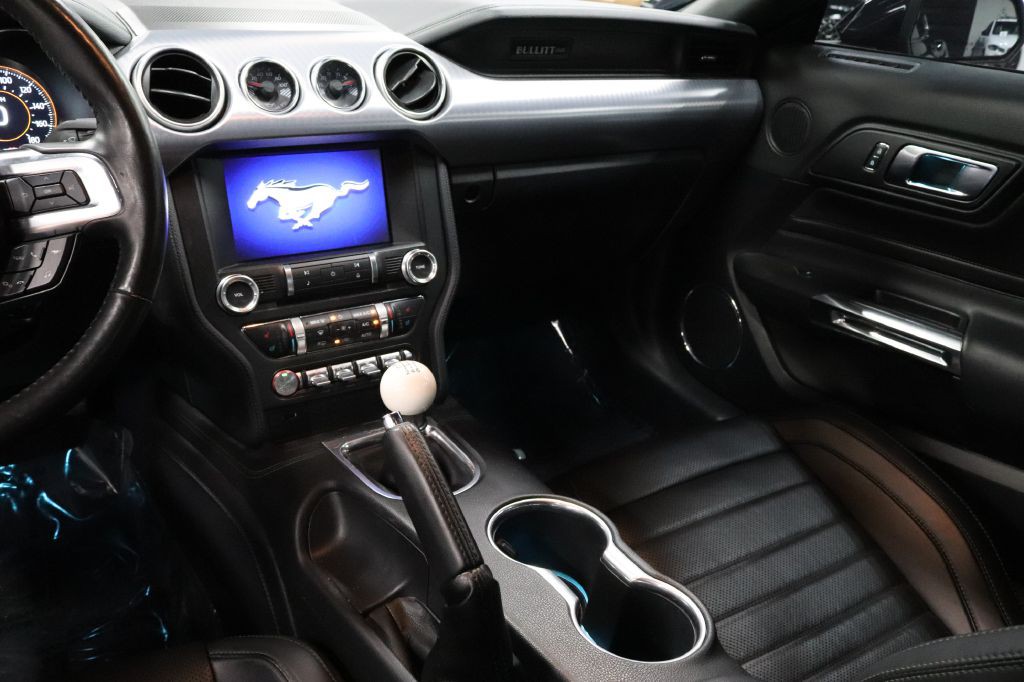2019 Ford Mustang Image 25