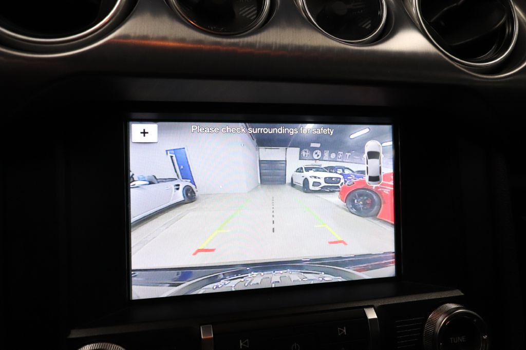 2019 Ford Mustang Image 31