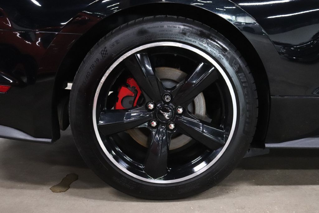 2019 Ford Mustang Image 36