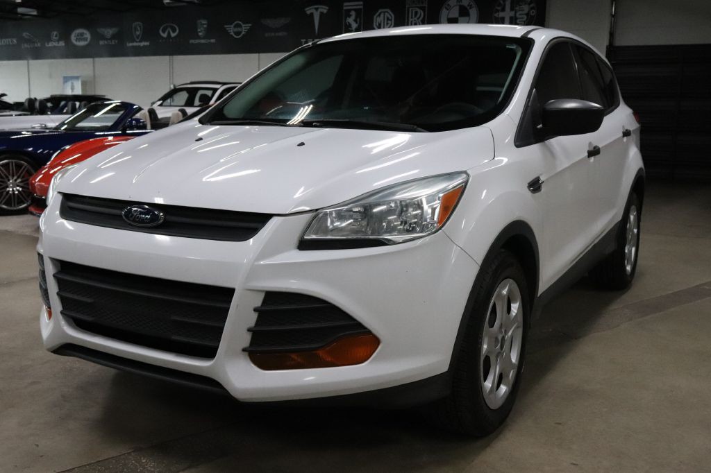 2016 Ford Escape Image 1