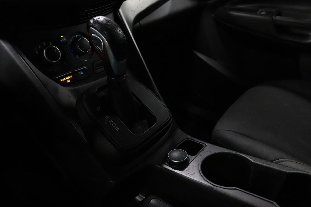 2016 Ford Escape Image 15