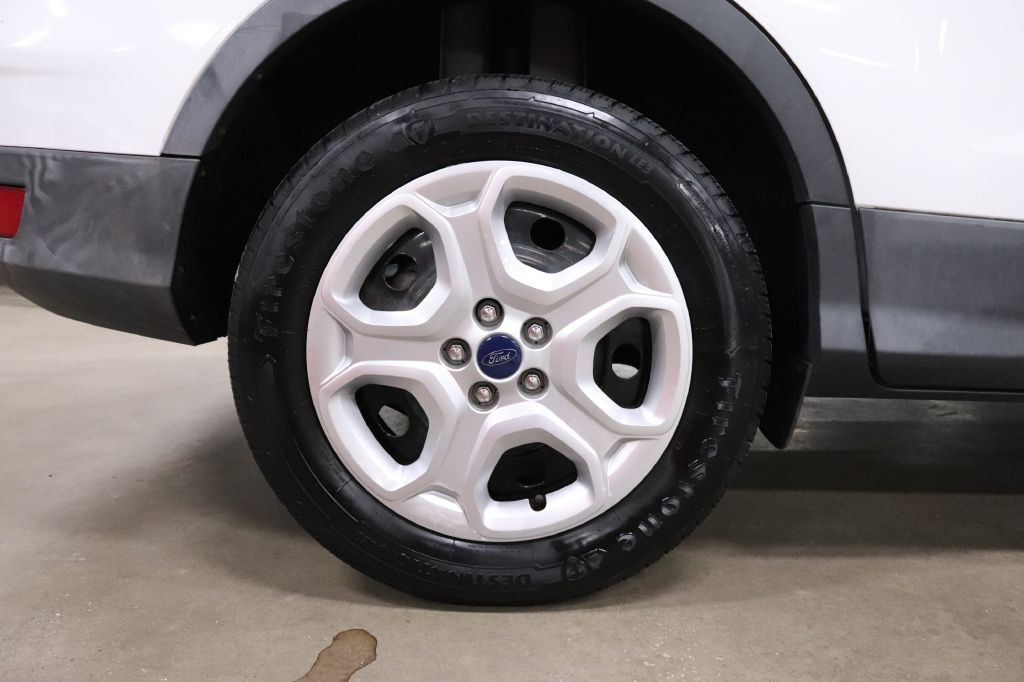 2016 Ford Escape Image 32