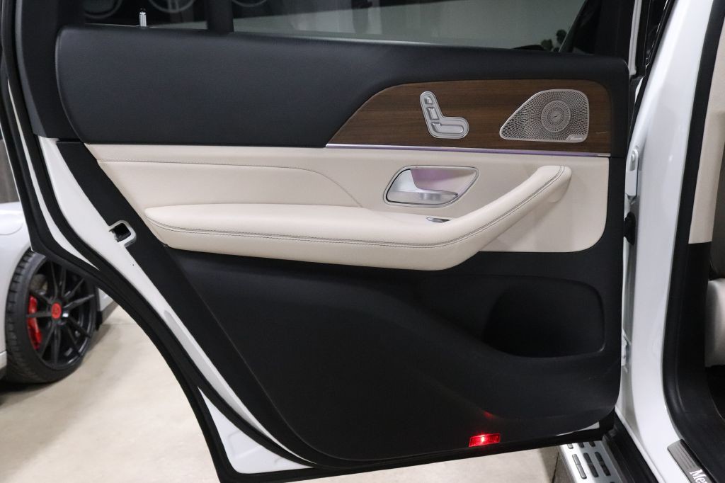 2021 Mercedes-Benz GLS-Class Image 12