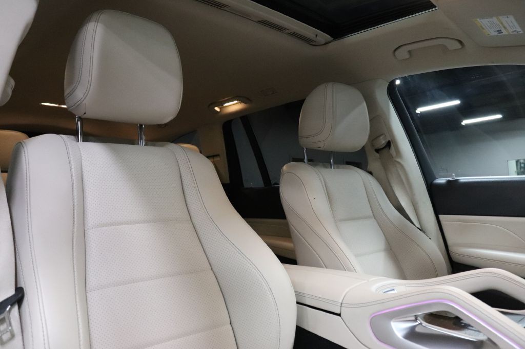 2021 Mercedes-Benz GLS-Class Image 24