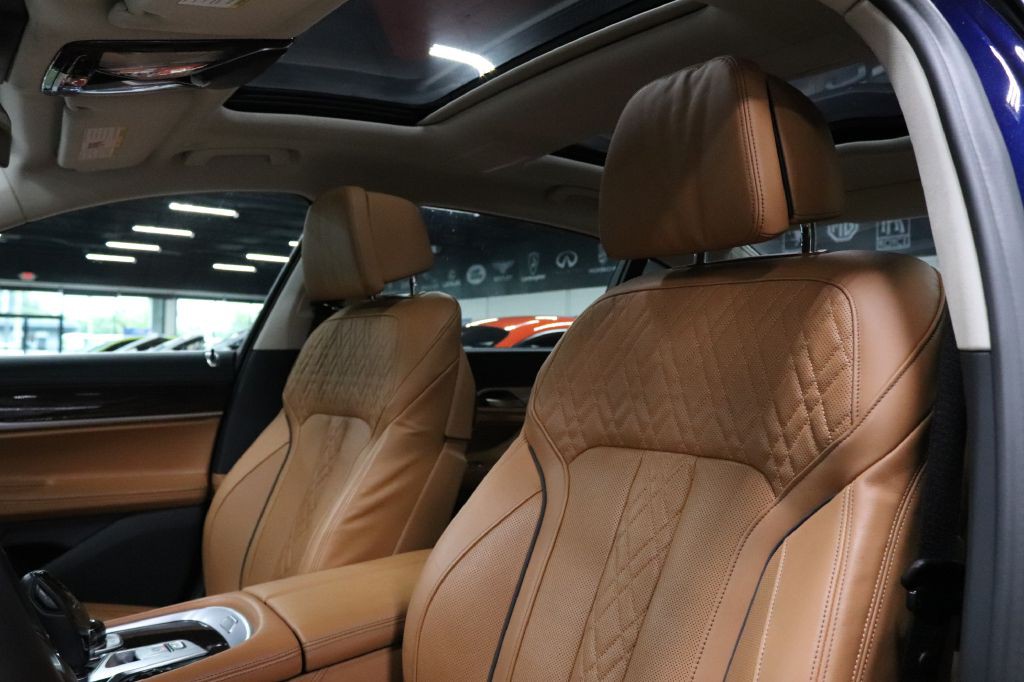2021 BMW 7 Series Image 10