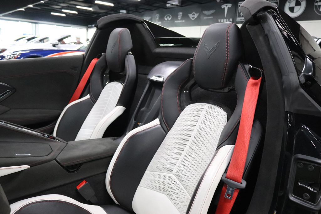 2023 Chevrolet Corvette Image 17