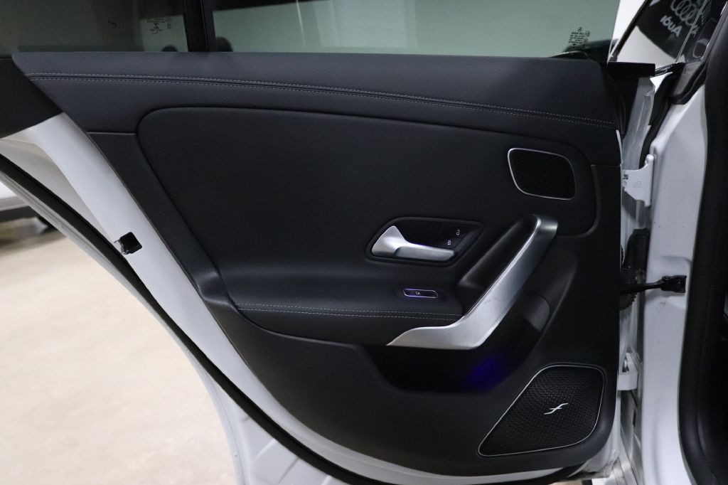 2020 Mercedes-Benz CLA-Class Image 13