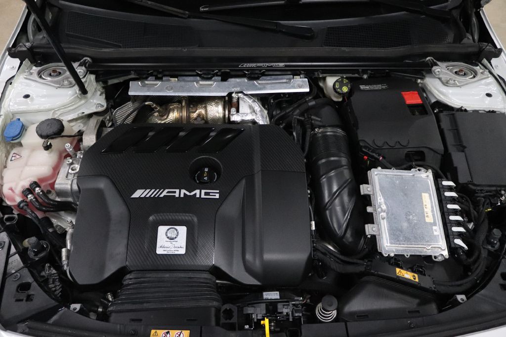 2020 Mercedes-Benz CLA-Class Image 26