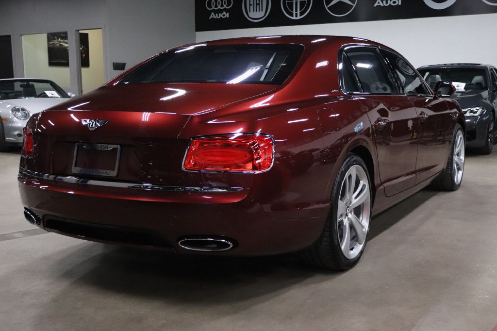 2016 Bentley Flying Spur Image 5