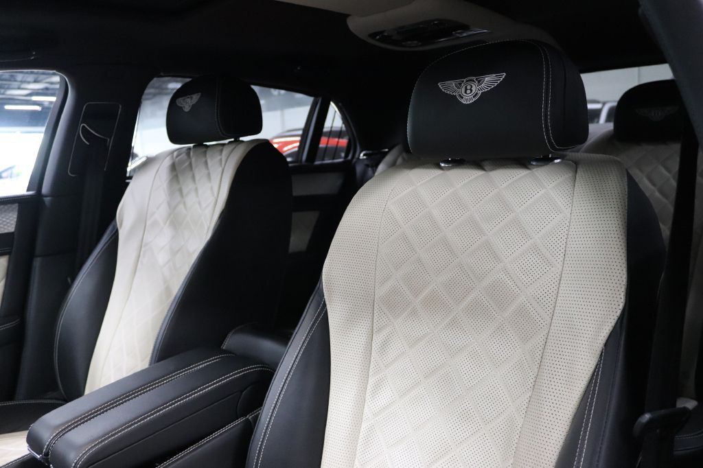 2016 Bentley Flying Spur Image 11