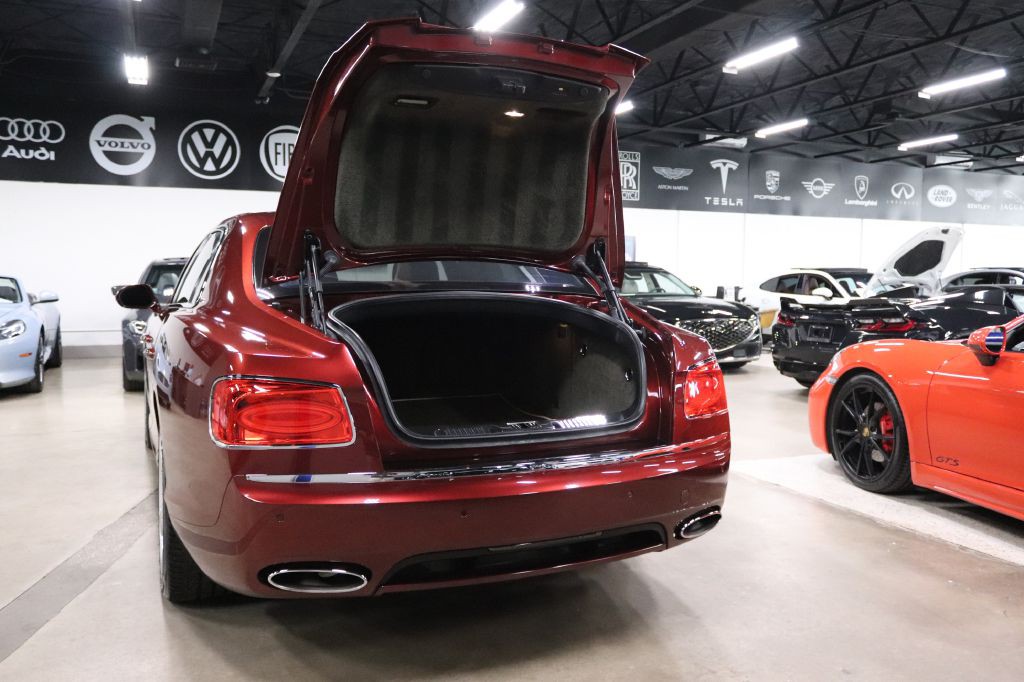 2016 Bentley Flying Spur Image 22