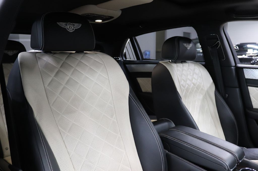 2016 Bentley Flying Spur Image 29