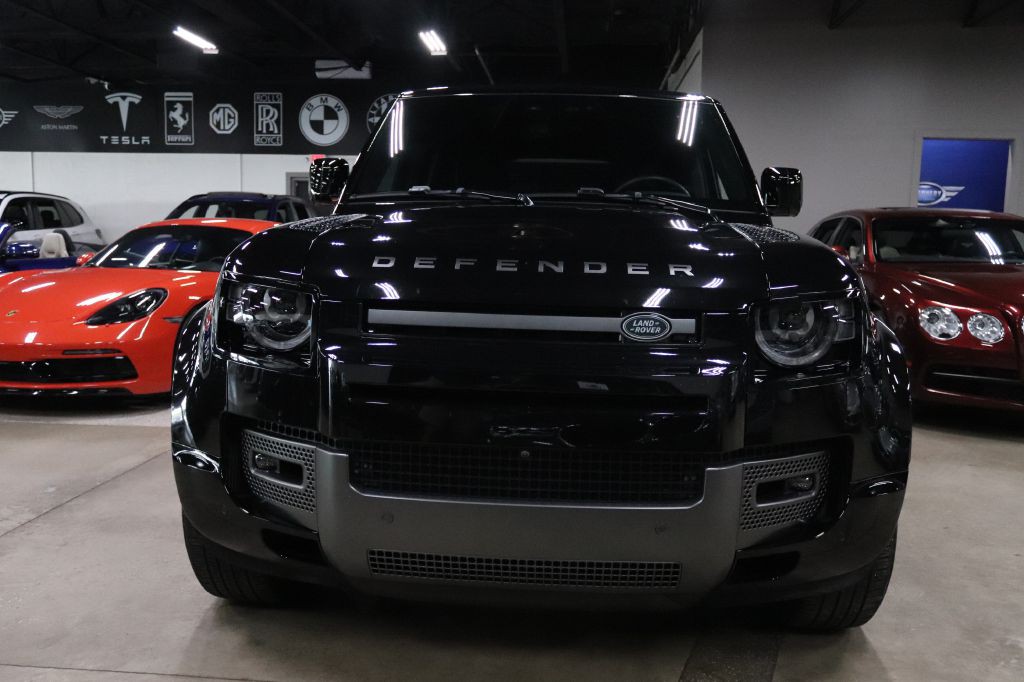 2024 Land Rover Defender Image 8