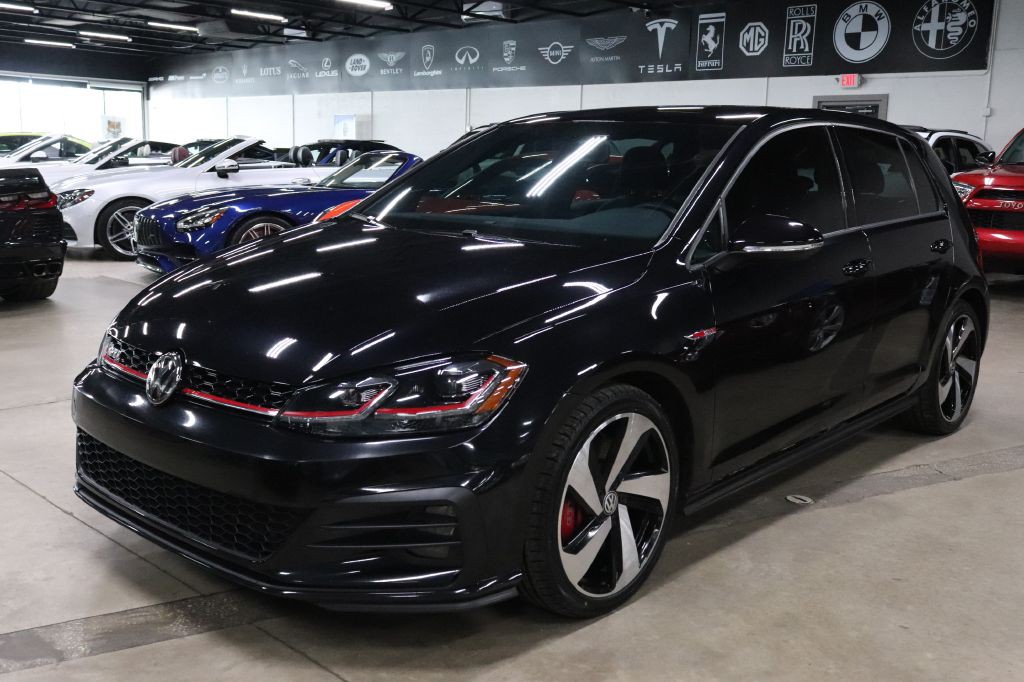 2019 Volkswagen GTI Image 1