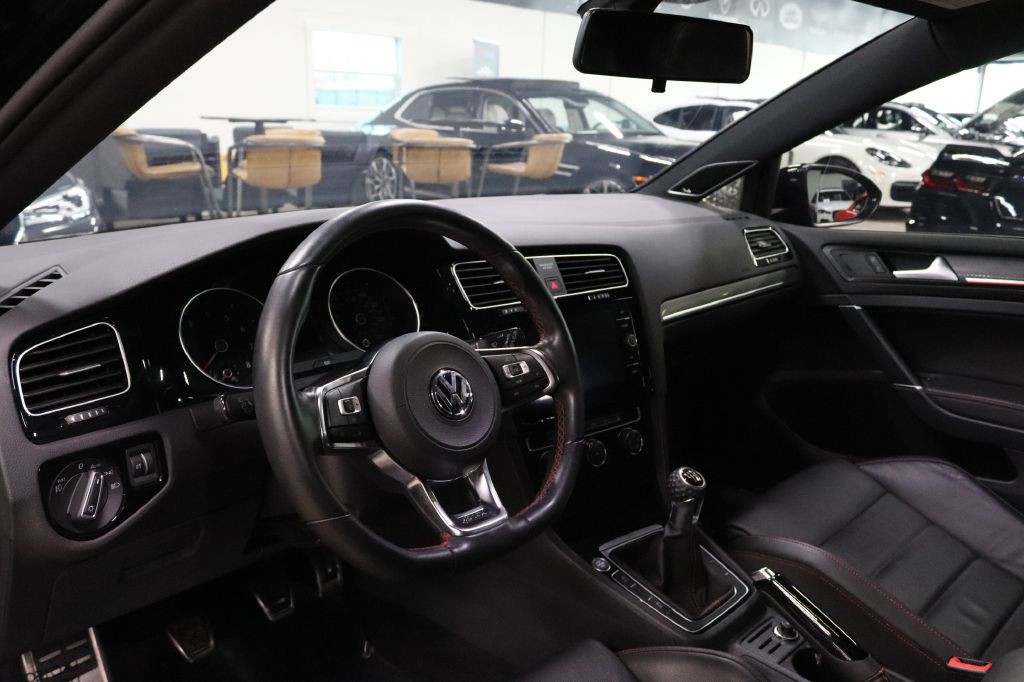2019 Volkswagen GTI Image 12