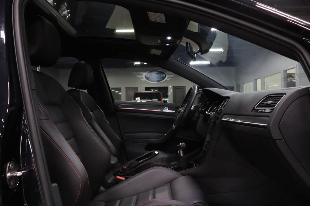 2019 Volkswagen GTI Image 23