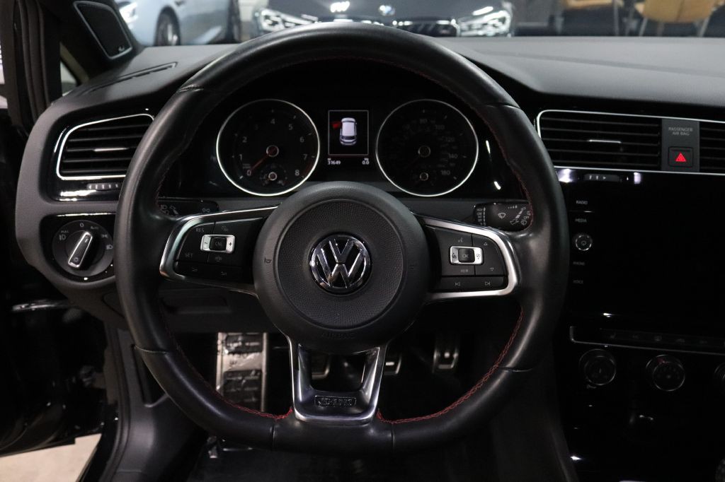 2019 Volkswagen GTI Image 27
