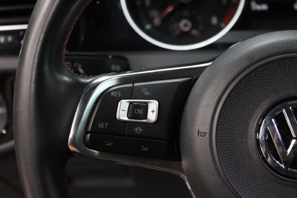 2019 Volkswagen GTI Image 28