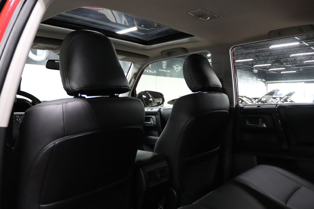 2023 Toyota 4Runner Image 17